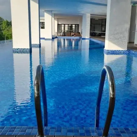 Thesevenbahrin Homestay Seri Kembangan Exterior photo